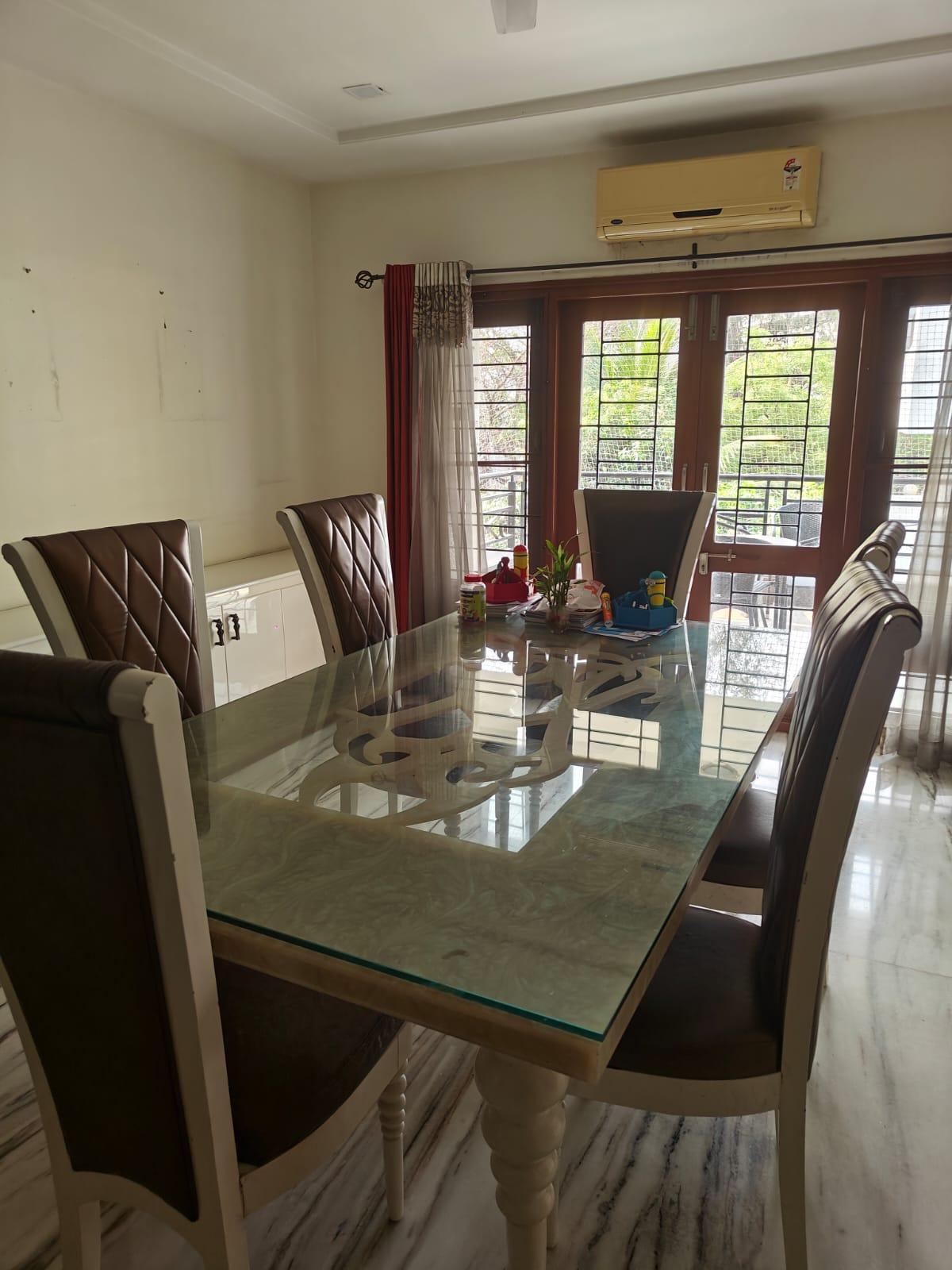 Selling Used & Antique Furniture in Hyderabad