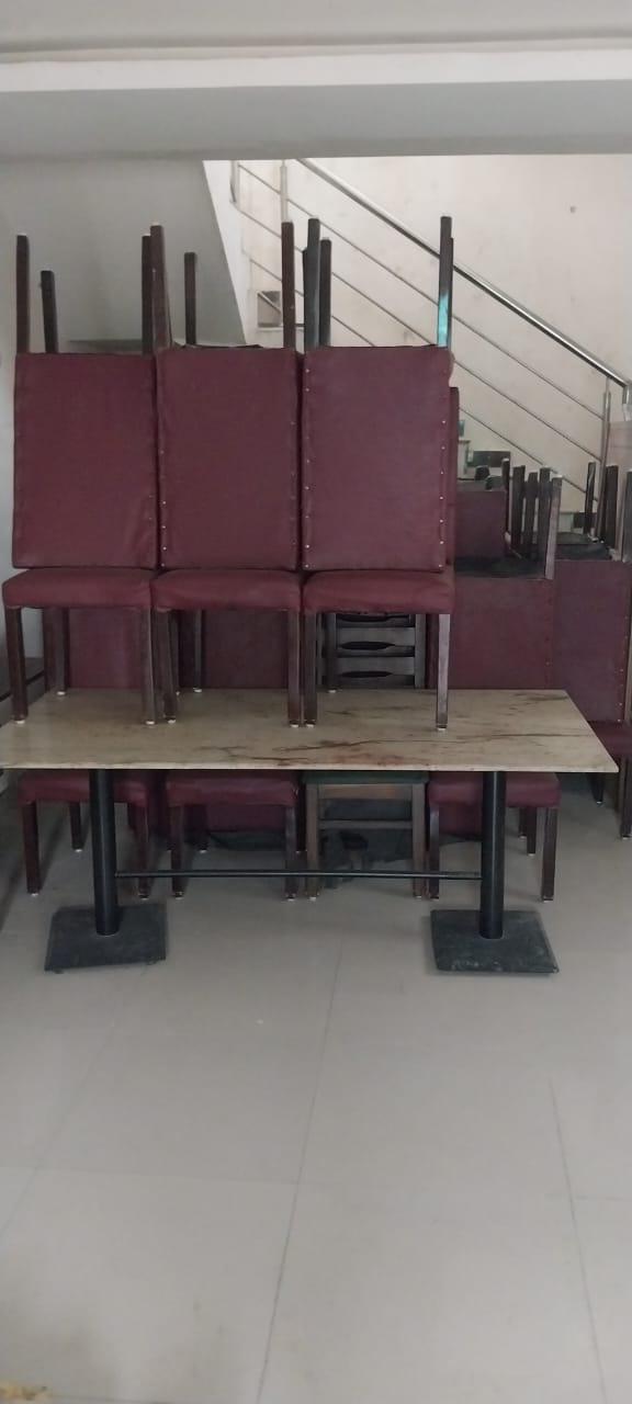 Restaurant lots — Restaurant & Hotel Furniture: What We Buy